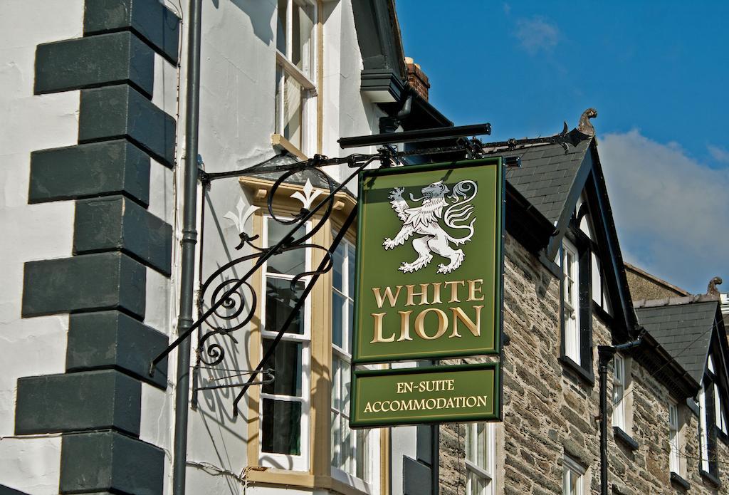 The White Lion Hotel Machynlleth Zewnętrze zdjęcie